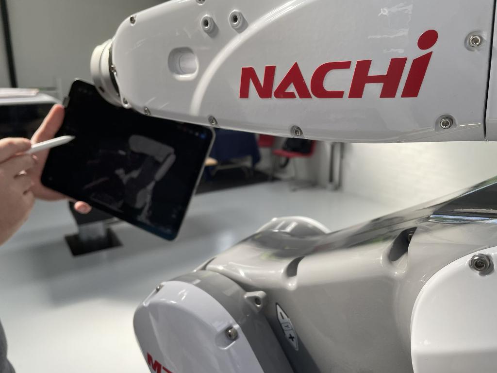 Nachi robot med Augmentus software